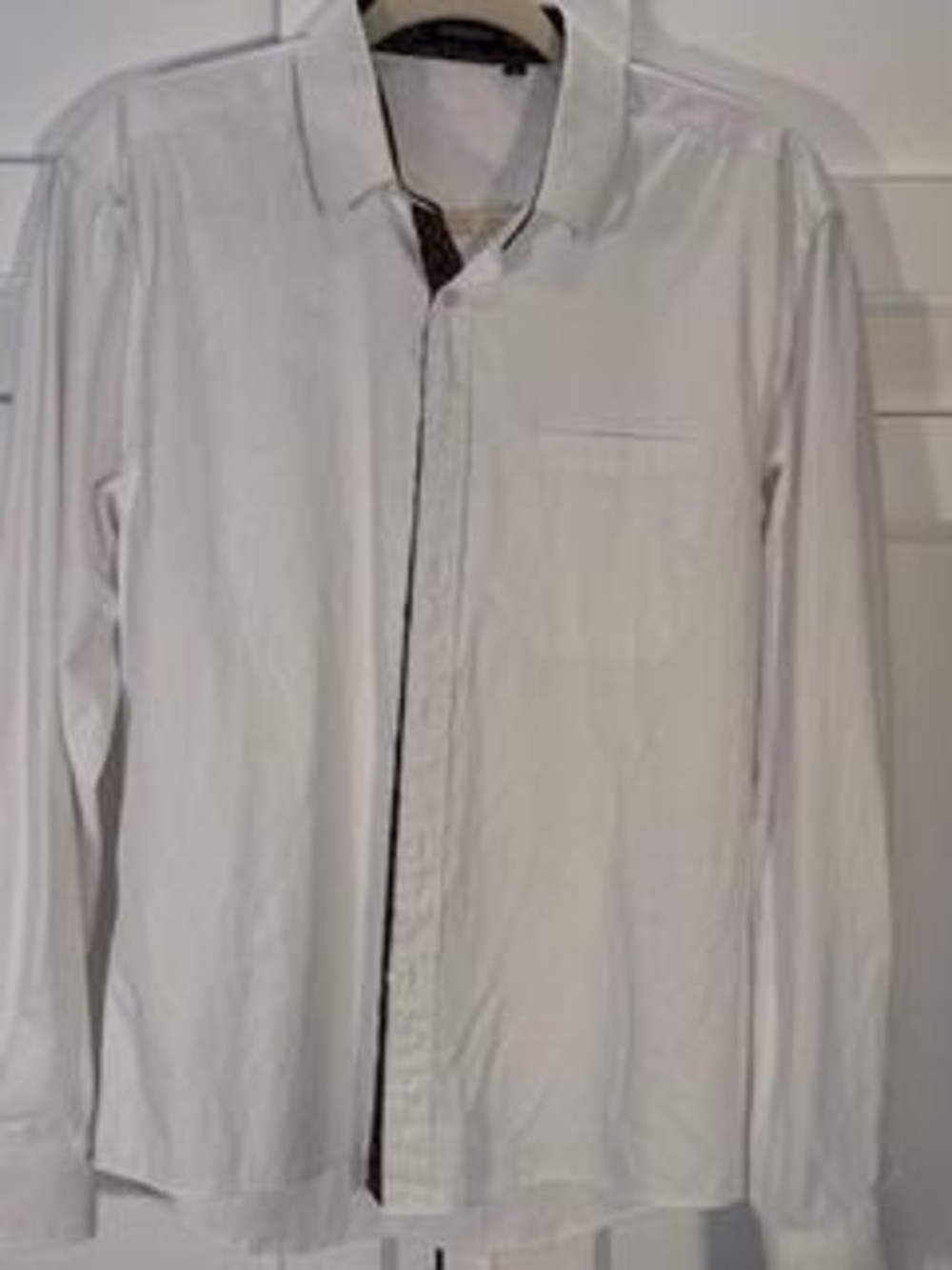 HISDERN White Button Down Shirt M